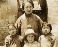 La criada misionera